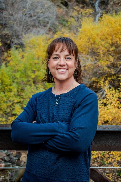 Kylie, founder of Pane in the Glass Wyo stained glass studio Casper Wyoming